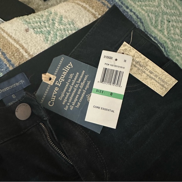 NWT democracy curve equality jeans size 8 - Picture 5 of 7